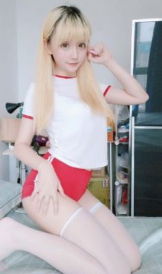 玩具跪趴调教play