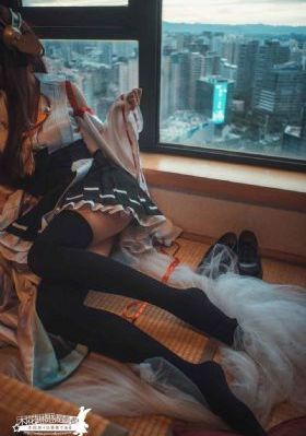 制服诱惑在线播放