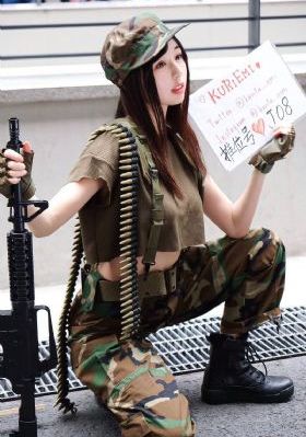 在丈夫面前被玩耍了